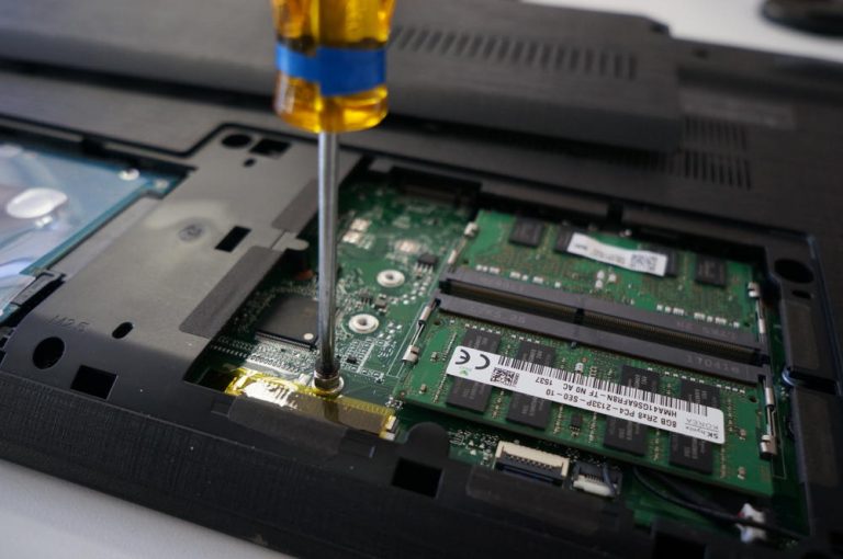 How to Upgrade Your Laptop - LaptopBlogger